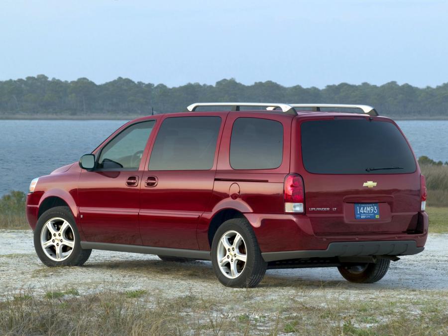  Chevrolet Uplander 2005 года  (фото 7 из 13)